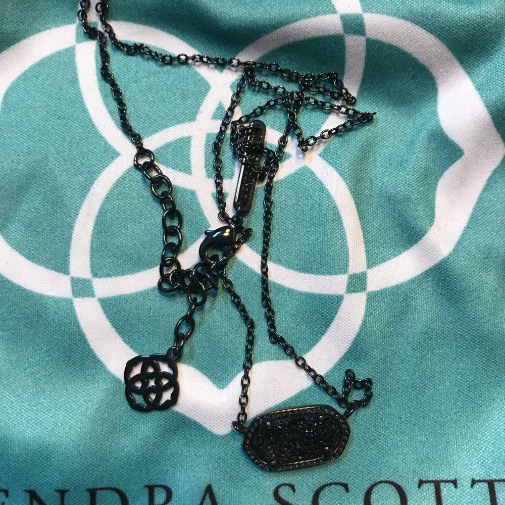 Kendra Scott Necklace